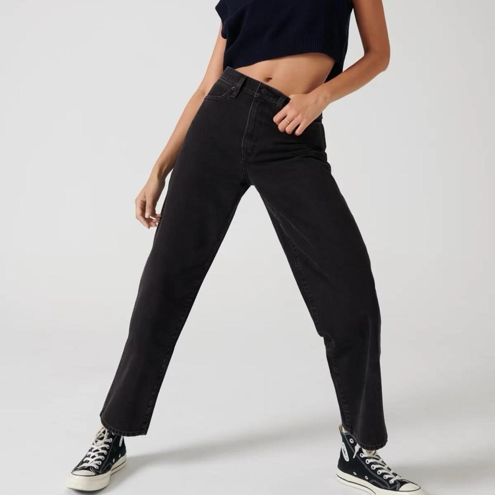 Aritzia SUNDAY BEST baggy jeans, size 10. Black